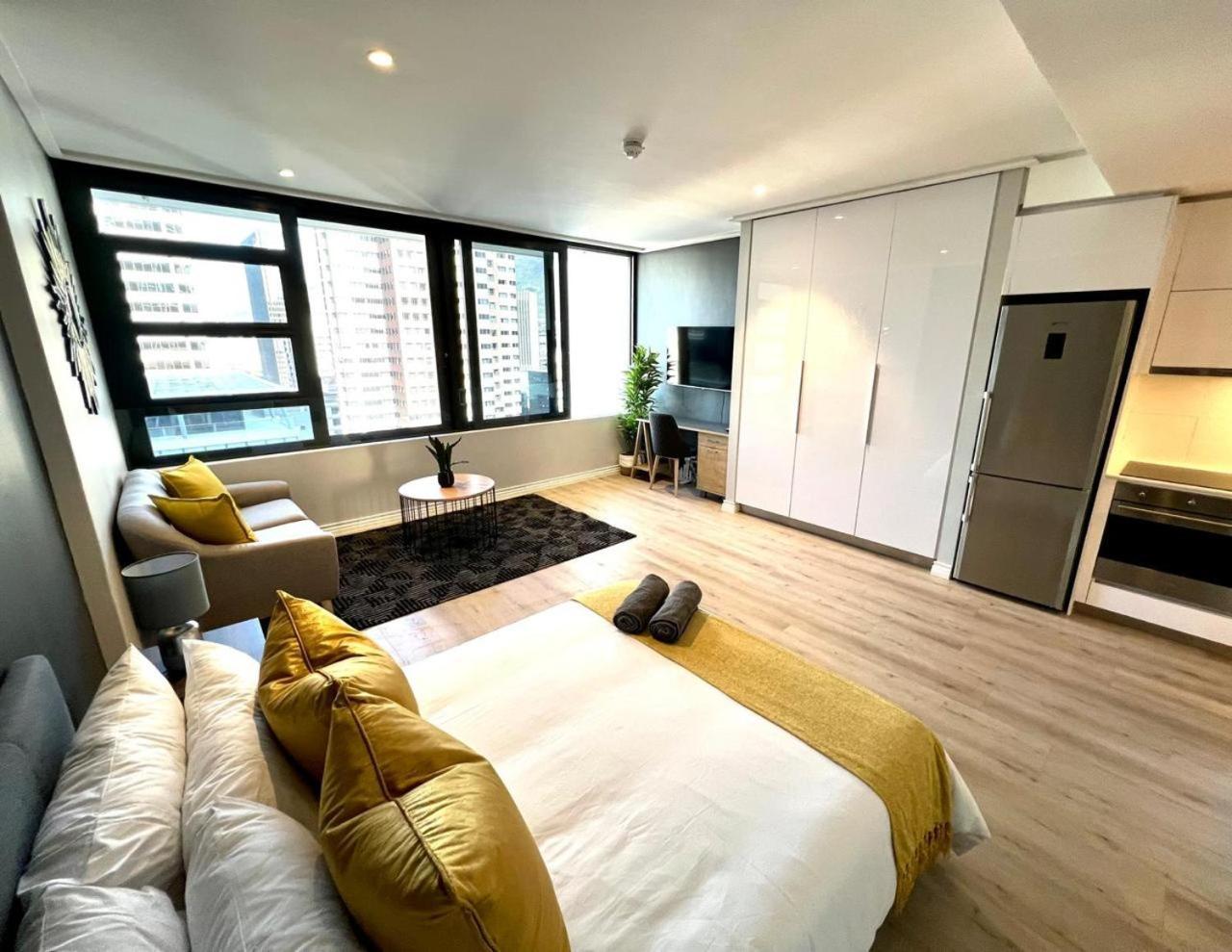 Skyline Views Stylish Studio With Pool, Parking No Load Shedding Cape Town Exterior photo