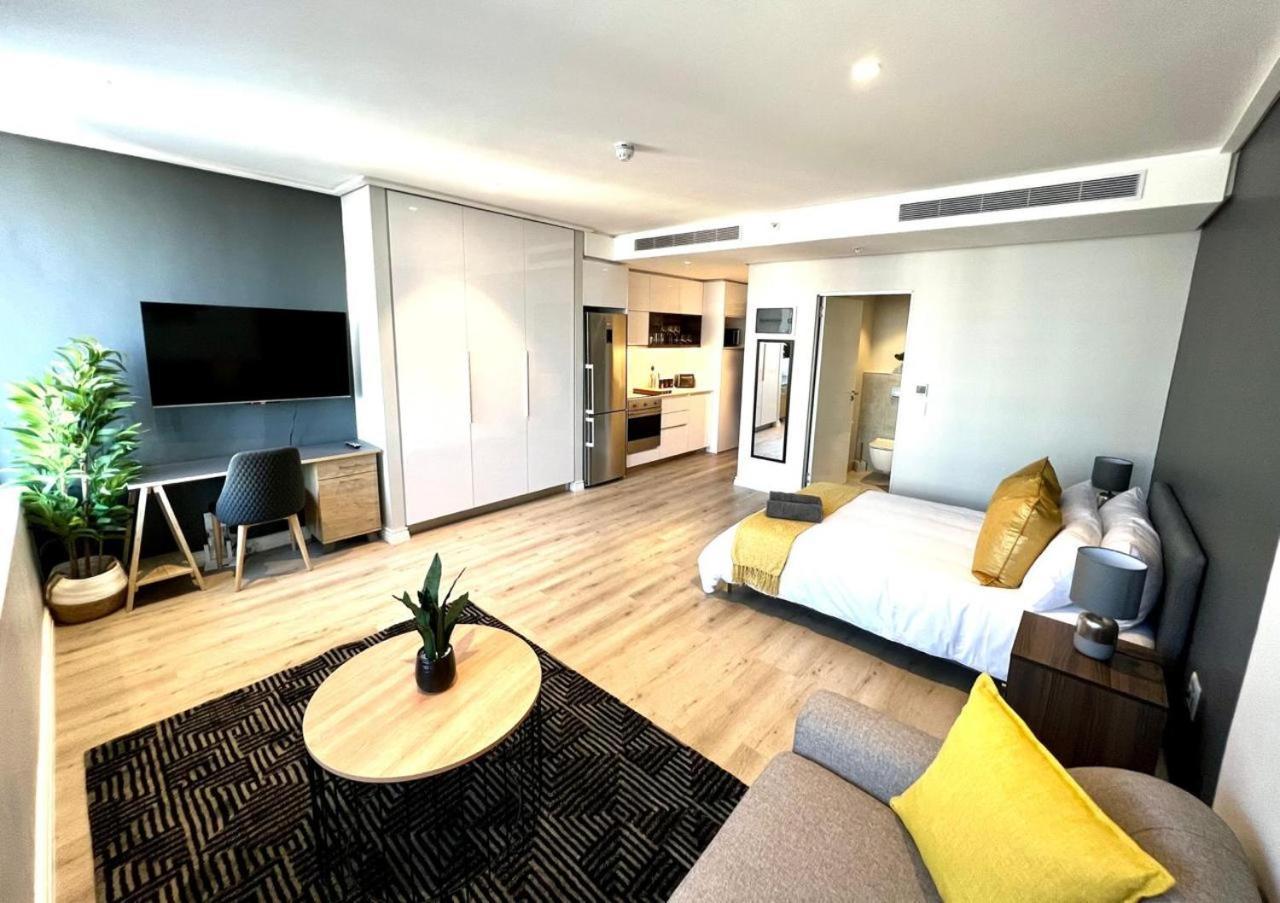 Skyline Views Stylish Studio With Pool, Parking No Load Shedding Cape Town Exterior photo